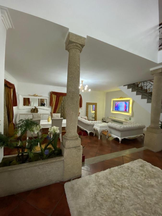 Luxury Guest House Pacos de Ferreira Esterno foto